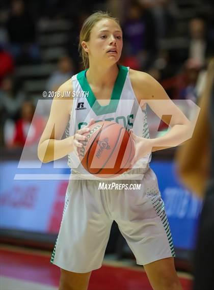 Thumbnail 3 in Santa Fe Indian @ Moriarty (NMAA 4A Quarterfinal) photogallery.