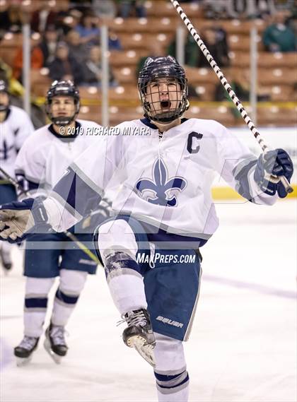 Thumbnail 2 in St. Thomas Aquinas vs Dover (NHIAA D2 Final) photogallery.