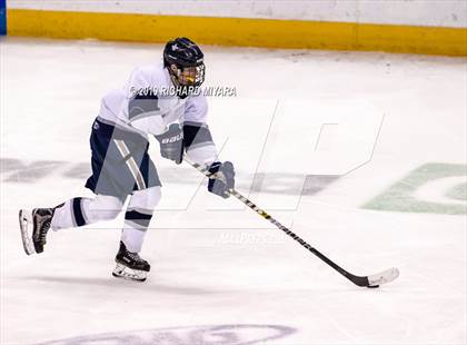 Thumbnail 1 in St. Thomas Aquinas vs Dover (NHIAA D2 Final) photogallery.