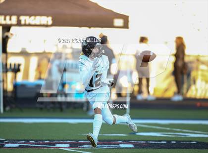 Thumbnail 3 in Bentonville @ Bentonville West photogallery.
