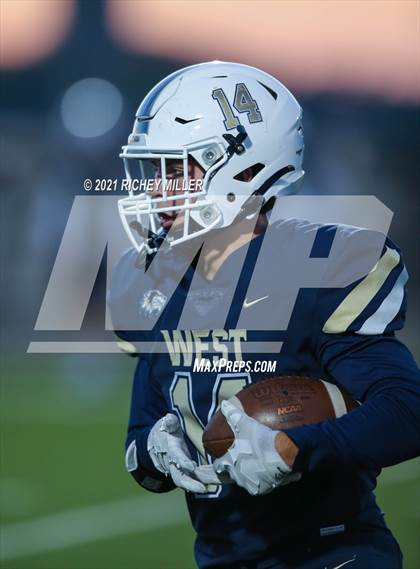 Thumbnail 2 in Bentonville @ Bentonville West photogallery.