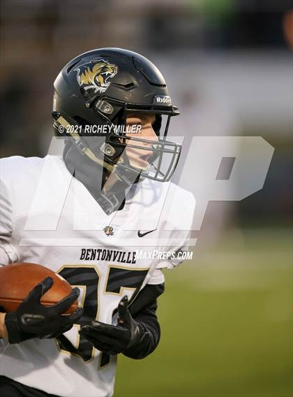 Thumbnail 3 in Bentonville @ Bentonville West photogallery.