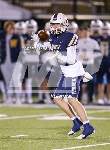 Thumbnail 1 in Bentonville @ Bentonville West photogallery.
