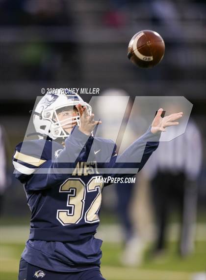 Thumbnail 3 in Bentonville @ Bentonville West photogallery.