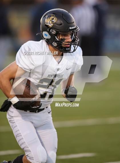 Thumbnail 1 in Bentonville @ Bentonville West photogallery.