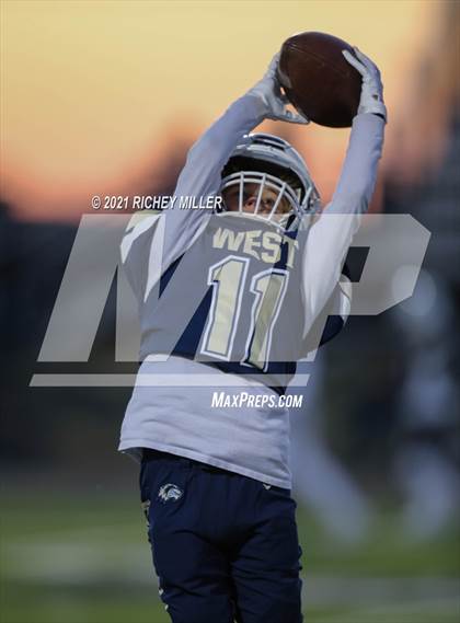Thumbnail 2 in Bentonville @ Bentonville West photogallery.