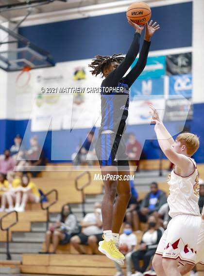 Thumbnail 1 in Clarksville Academy vs. Van Buren County (PCB Marlin Christmas Classic) photogallery.