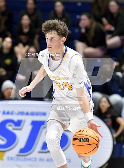 Thumbnail 1 in Futures vs. Ripon Christian (CIF SJS D5 Final) photogallery.