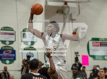Thumbnail 1 in Linden @ Roselle Catholic photogallery.