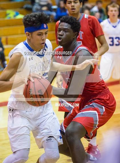 Thumbnail 2 in Denver East vs Broomfield (Fairview Festival) photogallery.