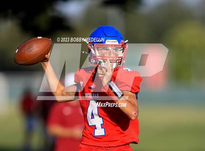 Thumbnail 1 in Clovis West @ Buchanan photogallery.