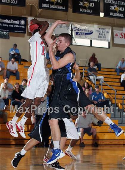 Thumbnail 2 in Gill St. Bernard's vs. Reserve Riverside Academy (City of Palms Classic) photogallery.
