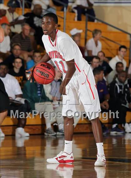Thumbnail 3 in Gill St. Bernard's vs. Reserve Riverside Academy (City of Palms Classic) photogallery.
