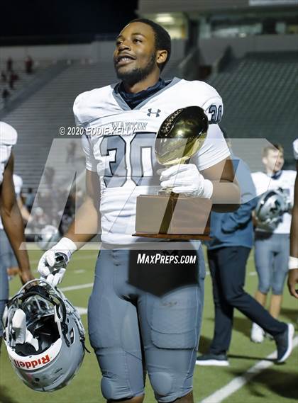Thumbnail 3 in Martin vs. Lewisville (UIL 6A Area Playoff) photogallery.