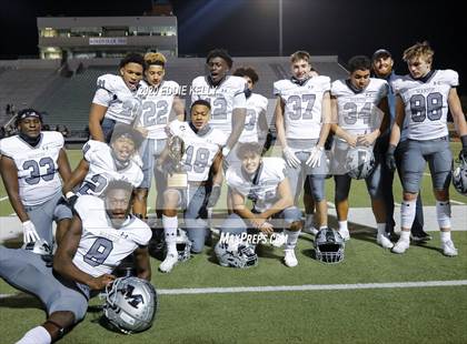 Thumbnail 1 in Martin vs. Lewisville (UIL 6A Area Playoff) photogallery.
