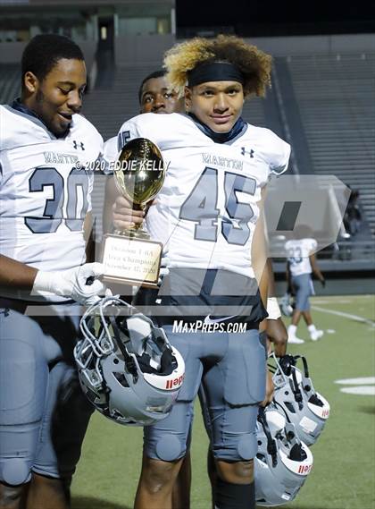 Thumbnail 1 in Martin vs. Lewisville (UIL 6A Area Playoff) photogallery.