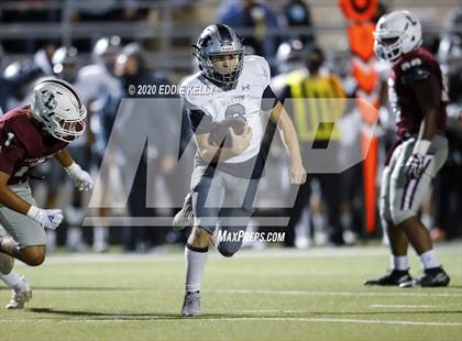 Thumbnail 2 in Martin vs. Lewisville (UIL 6A Area Playoff) photogallery.