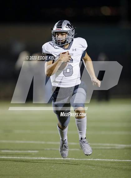 Thumbnail 1 in Martin vs. Lewisville (UIL 6A Area Playoff) photogallery.