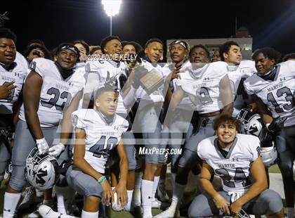 Thumbnail 1 in Martin vs. Lewisville (UIL 6A Area Playoff) photogallery.