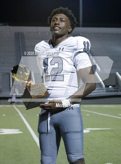 Thumbnail 2 in Martin vs. Lewisville (UIL 6A Area Playoff) photogallery.