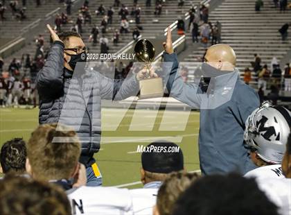 Thumbnail 1 in Martin vs. Lewisville (UIL 6A Area Playoff) photogallery.