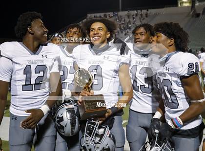 Thumbnail 1 in Martin vs. Lewisville (UIL 6A Area Playoff) photogallery.