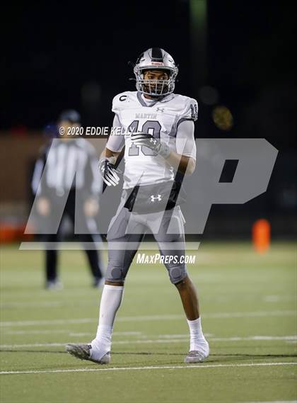 Thumbnail 1 in Martin vs. Lewisville (UIL 6A Area Playoff) photogallery.