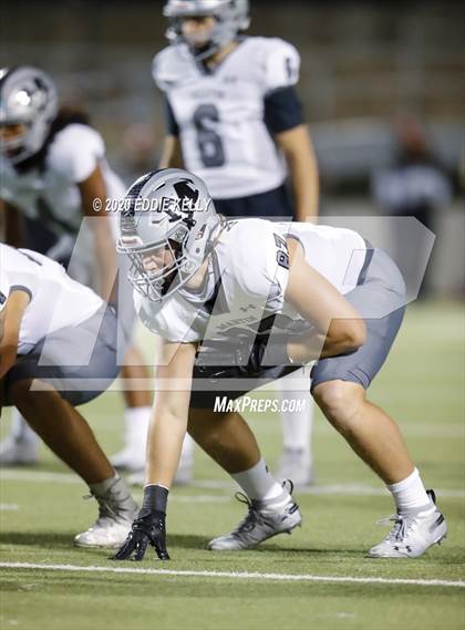 Thumbnail 2 in Martin vs. Lewisville (UIL 6A Area Playoff) photogallery.