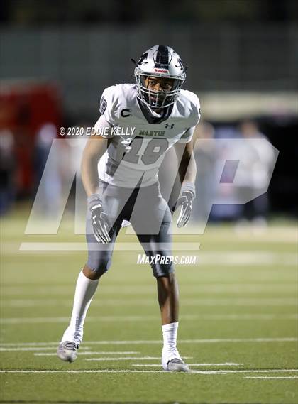 Thumbnail 2 in Martin vs. Lewisville (UIL 6A Area Playoff) photogallery.