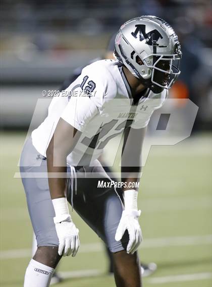 Thumbnail 3 in Martin vs. Lewisville (UIL 6A Area Playoff) photogallery.
