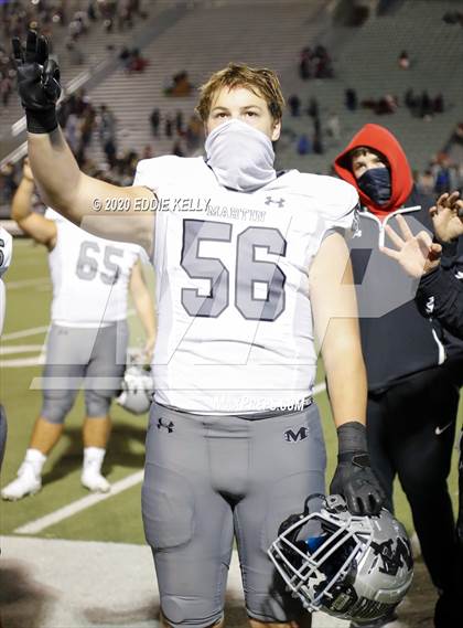 Thumbnail 2 in Martin vs. Lewisville (UIL 6A Area Playoff) photogallery.