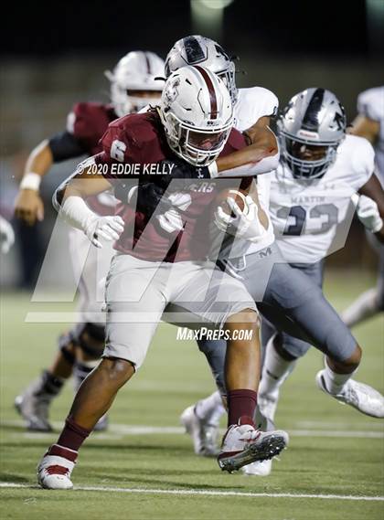 Thumbnail 3 in Martin vs. Lewisville (UIL 6A Area Playoff) photogallery.