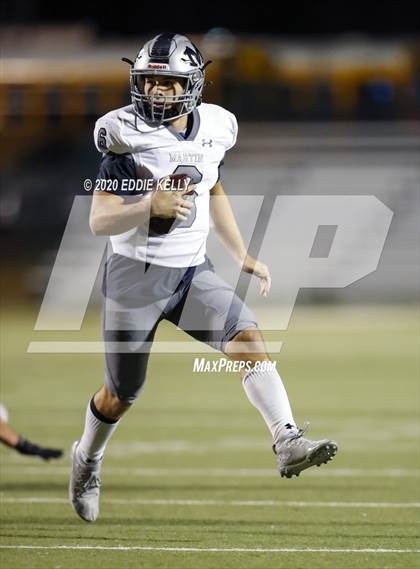 Thumbnail 2 in Martin vs. Lewisville (UIL 6A Area Playoff) photogallery.