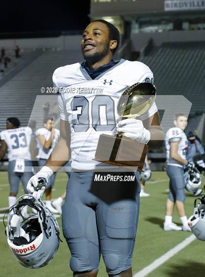 Thumbnail 2 in Martin vs. Lewisville (UIL 6A Area Playoff) photogallery.