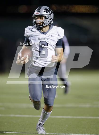Thumbnail 2 in Martin vs. Lewisville (UIL 6A Area Playoff) photogallery.