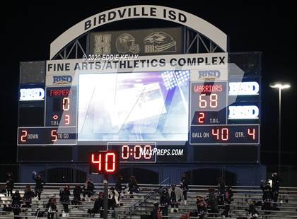 Thumbnail 1 in Martin vs. Lewisville (UIL 6A Area Playoff) photogallery.