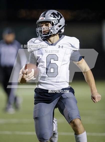 Thumbnail 3 in Martin vs. Lewisville (UIL 6A Area Playoff) photogallery.