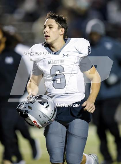 Thumbnail 3 in Martin vs. Lewisville (UIL 6A Area Playoff) photogallery.