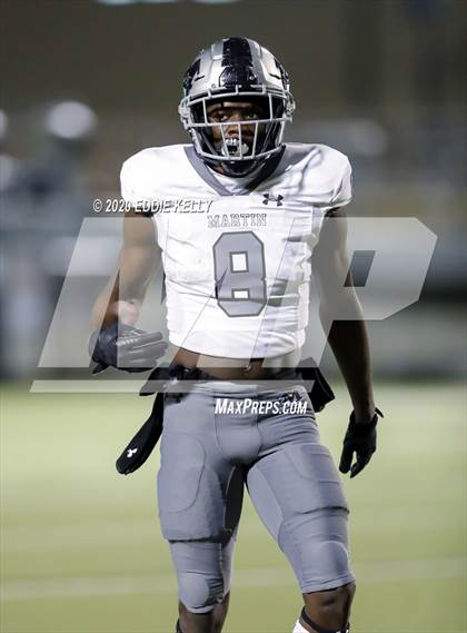 Thumbnail 2 in Martin vs. Lewisville (UIL 6A Area Playoff) photogallery.