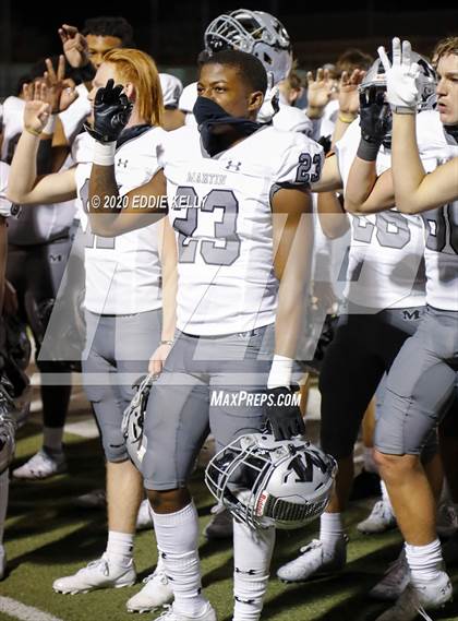 Thumbnail 3 in Martin vs. Lewisville (UIL 6A Area Playoff) photogallery.