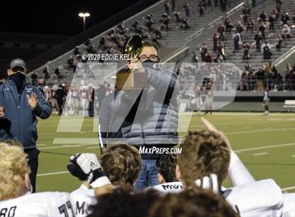 Thumbnail 1 in Martin vs. Lewisville (UIL 6A Area Playoff) photogallery.