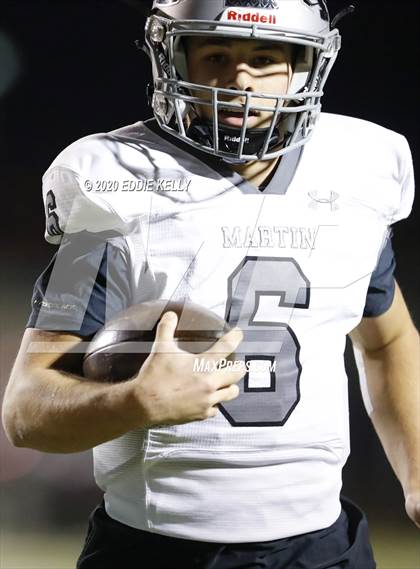 Thumbnail 2 in Martin vs. Lewisville (UIL 6A Area Playoff) photogallery.