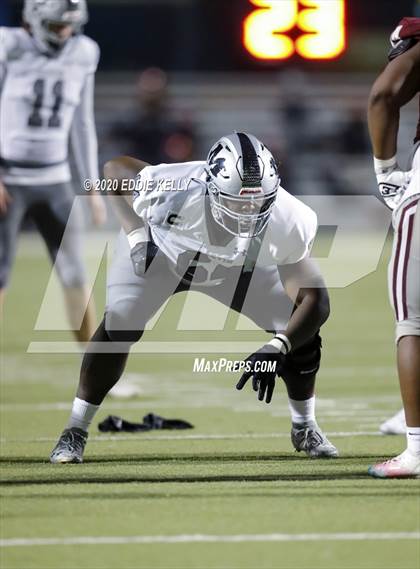 Thumbnail 3 in Martin vs. Lewisville (UIL 6A Area Playoff) photogallery.