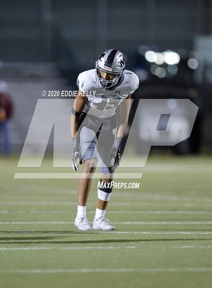 Thumbnail 2 in Martin vs. Lewisville (UIL 6A Area Playoff) photogallery.