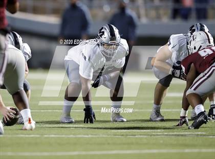 Thumbnail 2 in Martin vs. Lewisville (UIL 6A Area Playoff) photogallery.