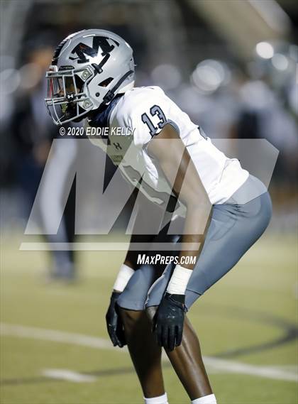 Thumbnail 2 in Martin vs. Lewisville (UIL 6A Area Playoff) photogallery.