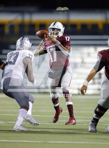 Thumbnail 3 in Martin vs. Lewisville (UIL 6A Area Playoff) photogallery.