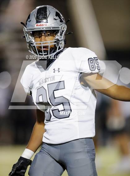 Thumbnail 1 in Martin vs. Lewisville (UIL 6A Area Playoff) photogallery.
