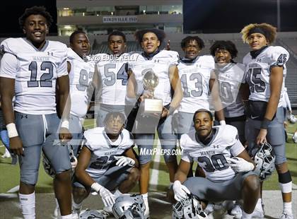 Thumbnail 2 in Martin vs. Lewisville (UIL 6A Area Playoff) photogallery.