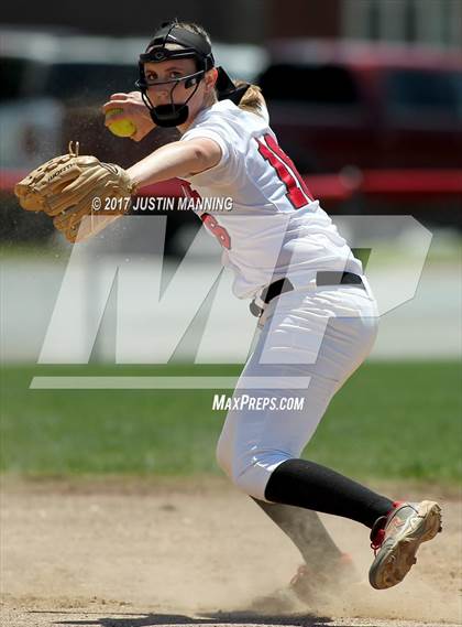 Thumbnail 1 in Harmony Grove vs. Harding Academy (AHSAA 3A Regional Playoff) photogallery.